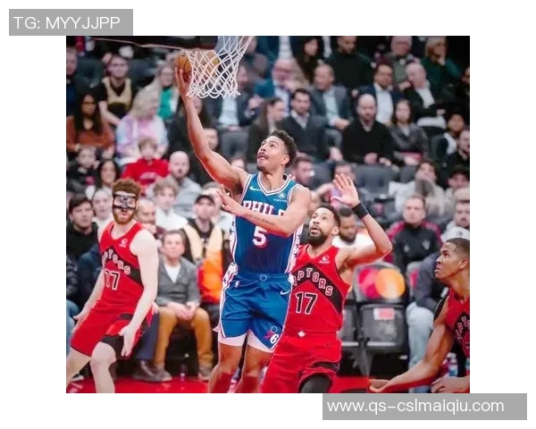 格莱姆斯回应后卫线拥挤问题强调加速比赛节奏提升球队表现