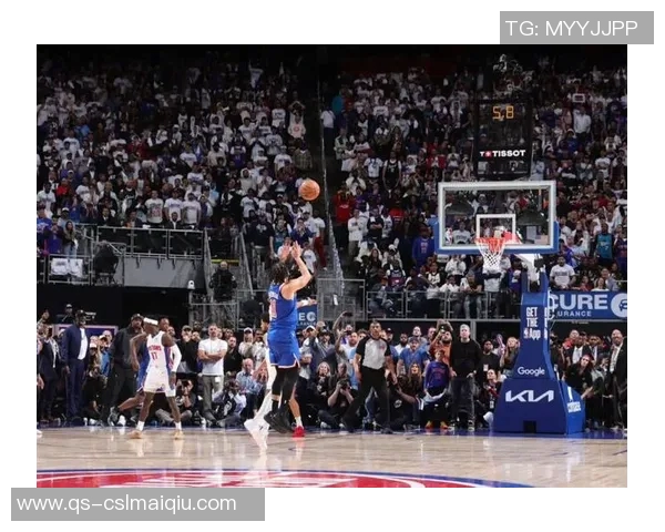 东契奇后撤步三分绝杀庆祝时刻与老队友小乔丹击掌共庆辉煌