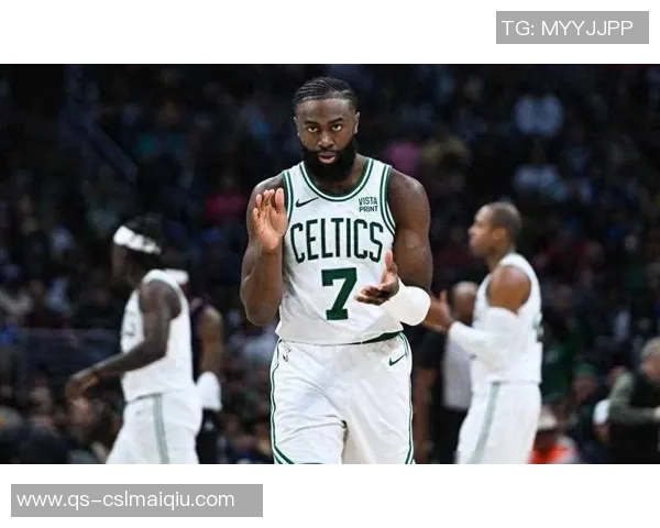 杰伦布朗强调从失利中汲取经验努力让队友保持积极心态